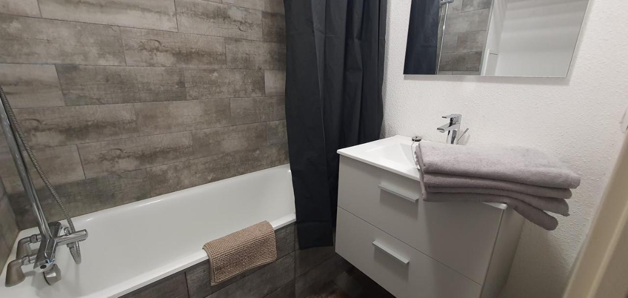 Ferienwohnung Jolie Vue - La Loge Hyères Exterior foto